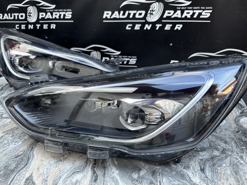 Far stanga / dreapta Ford Focus 4 FULL LED ST LINE 2019/2020/2021/2022