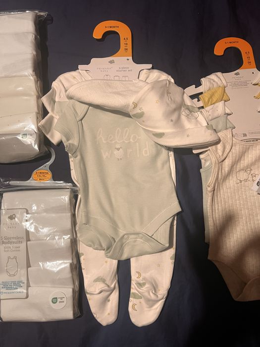Бебешки дрешки от Италия (Primark)