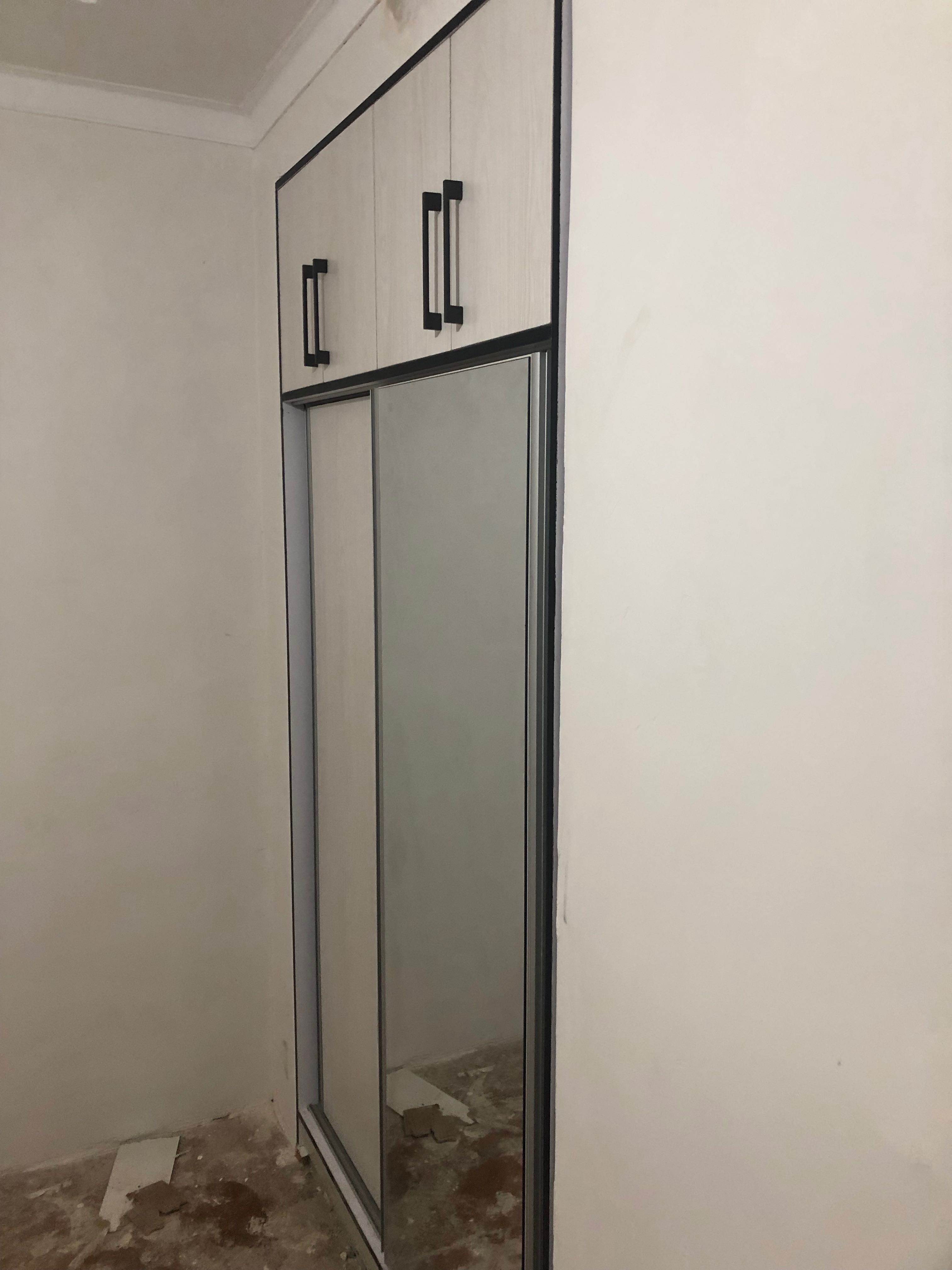 Mebel oshxona mebellari. Shkaflar