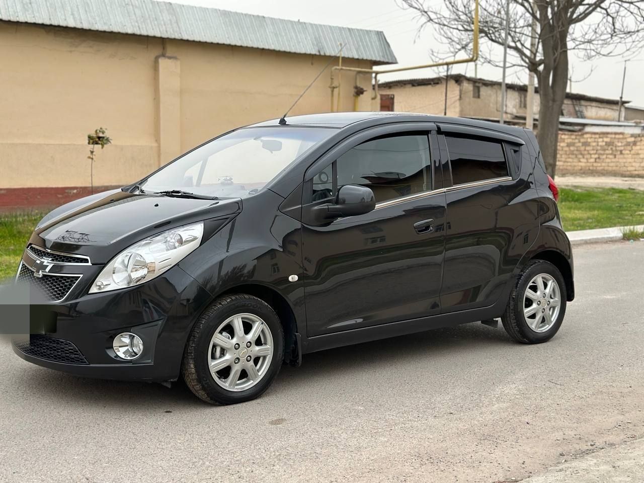 Srochno Spark sotiladi
