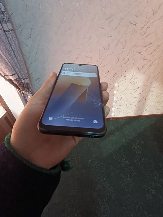 Телефон Редми ноте 11 с