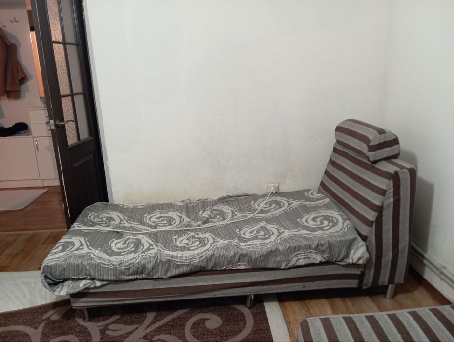 Диван  для гостиной