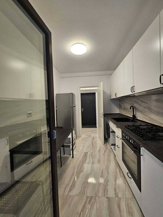 Apartament cu 2 camere de vanzare. Moon Reflexes. Loc de parcare+boxa