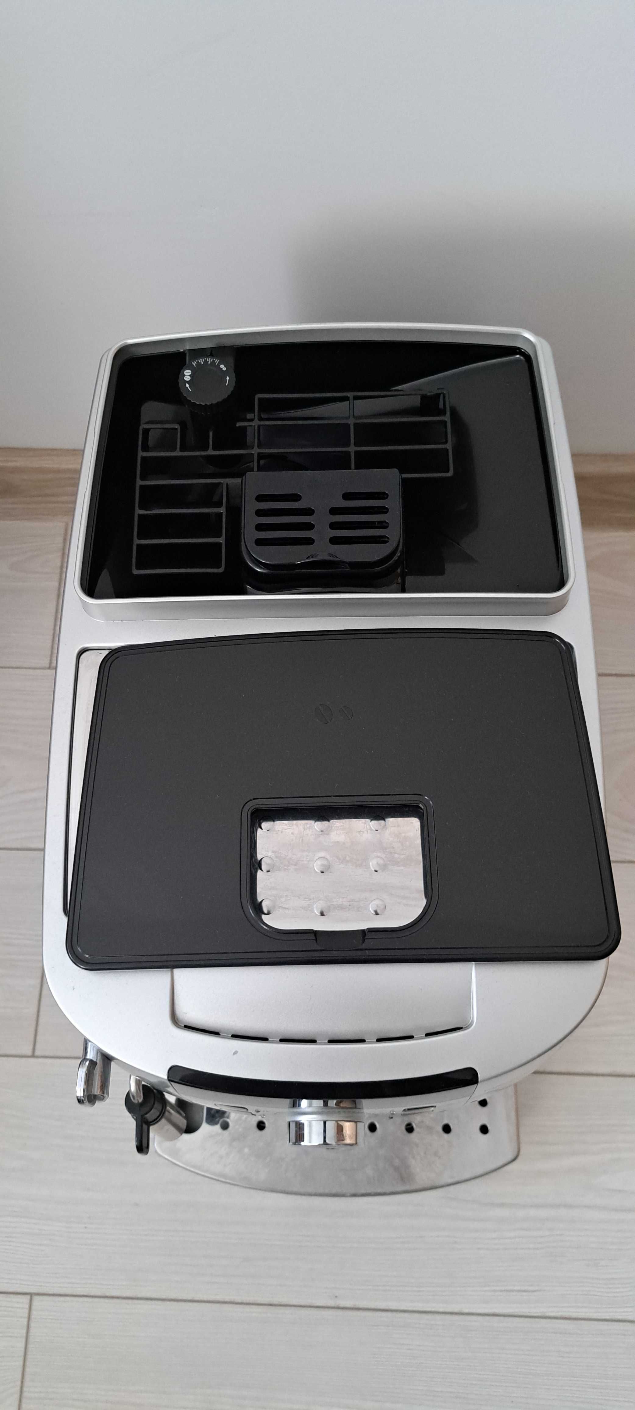 Кафеавтомат Delonghi Magnifica S - ESAM 22.110.SB