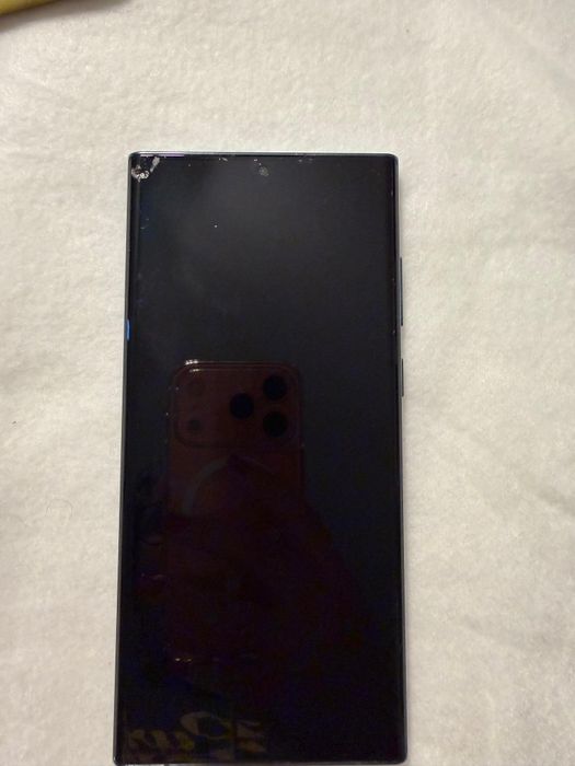 Samsung Galaxy S22 Ultra (256GB/12GB RAM) – Stare foarte bună, Impecab