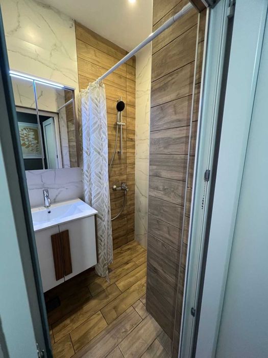 Дава се под наем Двустаен апартамент в София, Студентски град - 60 кв.м за 450 € - Снимка #12