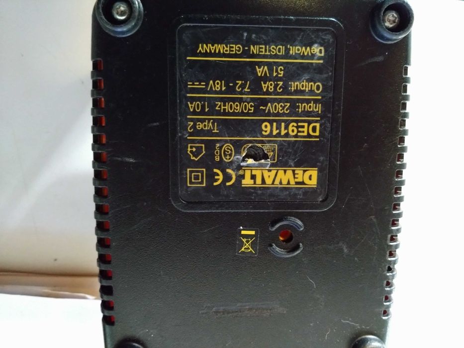 Încărcător acumulator NiCd bormașină Dewalt 18 V