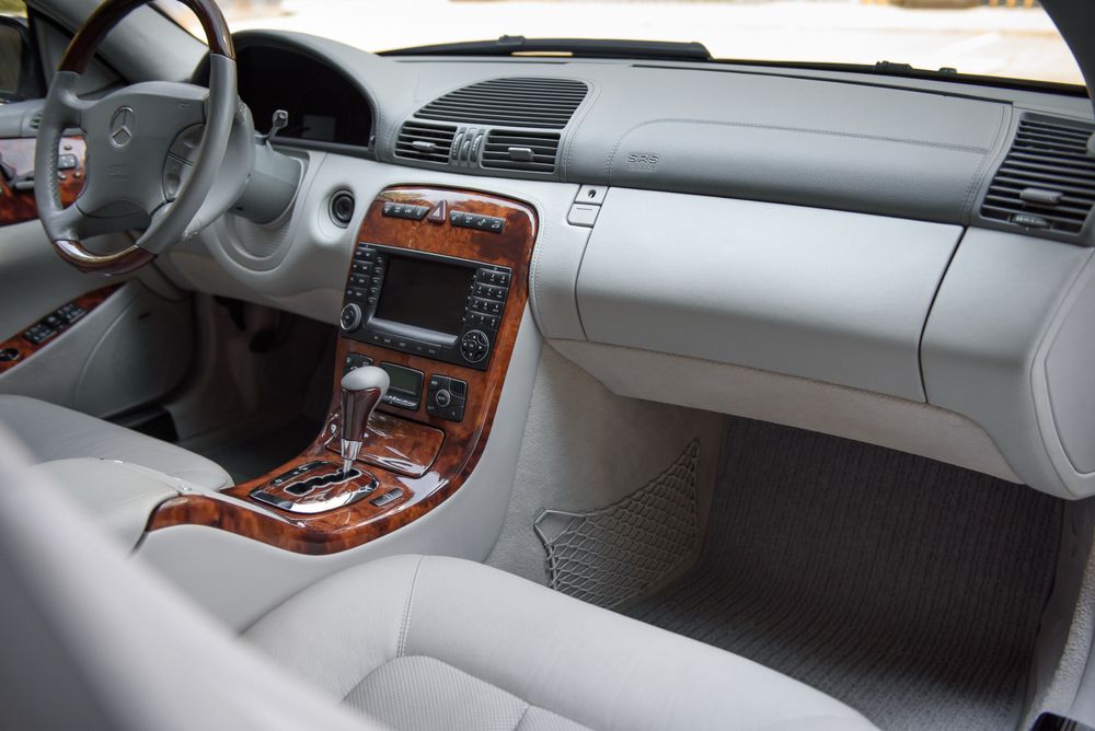 Mercedes-Benz CL500 C215 2004г. Запазен