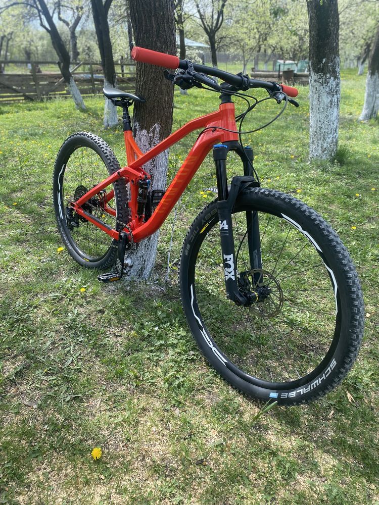 Bicicleta Enduro Canyon Neuron