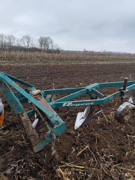 Plug 3 trupițe (brazde, cormane) Regent Neptun 3