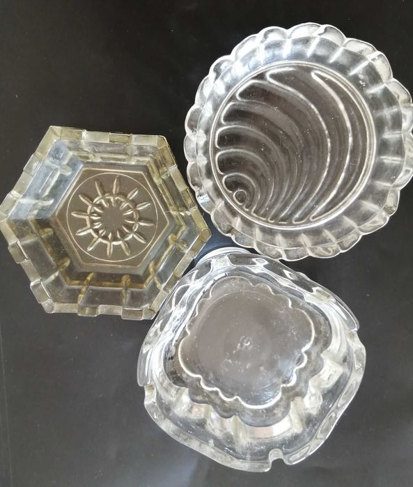 Set de 3 scrumiere sticla vintage de colectie colectionari