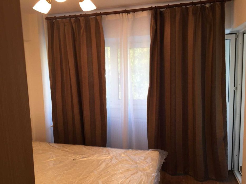 Apartament de inchiriat Lujerului-Politehnica( 3-4 minute de Metrou )