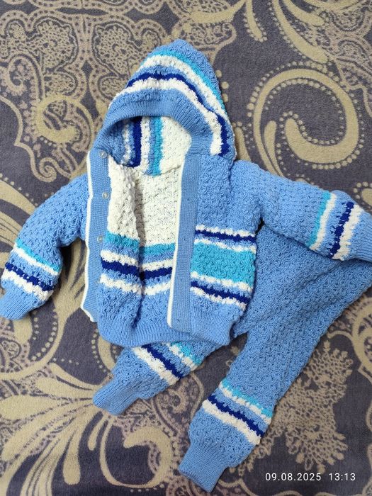 Костюмы для малыша. Вязаные.