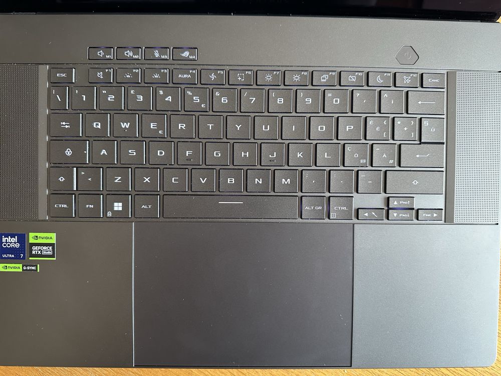 Asus ROG Zephyrus G16 (2024)