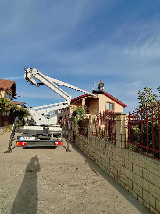 Inchiriez Buldoexcavator/miniexcavator/nacela PRB/manitou/semi-remorca