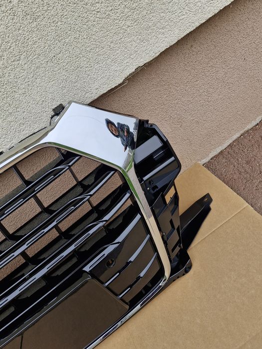 Grila centrala Audi Q3 facelift 2014-2018 NOUA