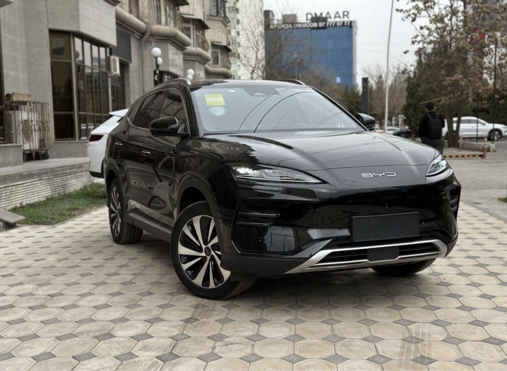 BYD Chempion Qora  2024 йил