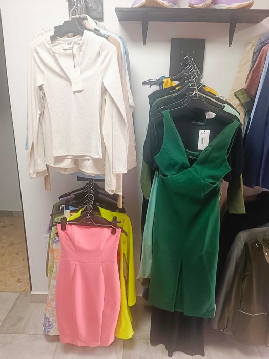 Loturi de haine pentru magazin outlet