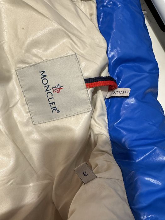 Vesta Moncler 3, barbateasca L