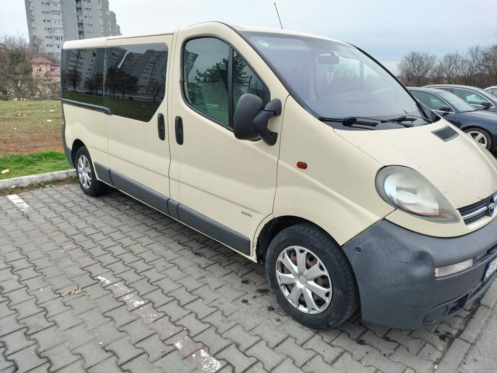 Opel Vivaro 2006