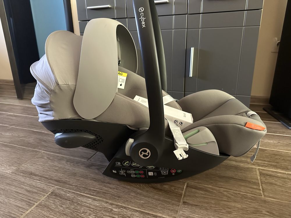 Стол за кола за новородено Cybex Cloud G