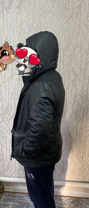 Куртка MONCLER в отличном состоянии.