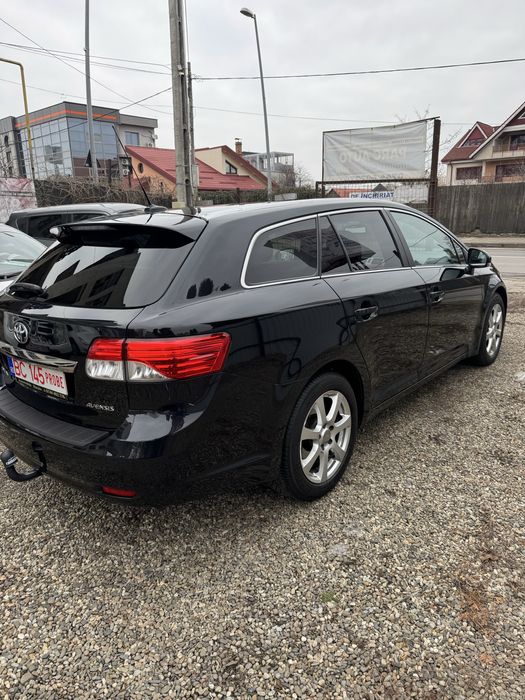 Toyota Avensis Facelift 2,2 diesel Cutie Automata, An 2015, Euro 5