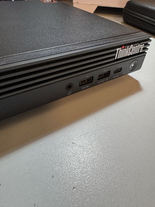 Unitate performanta Lenovo Gen 5 AMD Ryzen 5 PRO, 256GB SSD, 32GB DDR5