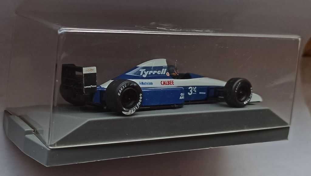 Macheta Tyrrell Ilmor 020B Gouillard Formula 1 1992 - Onyx 1/43 F1