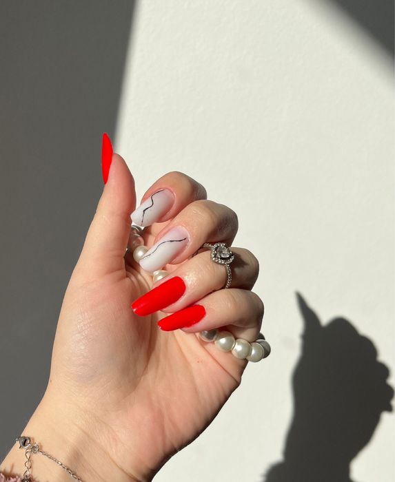 Unghii cu gel și pedichiură Baia Mare