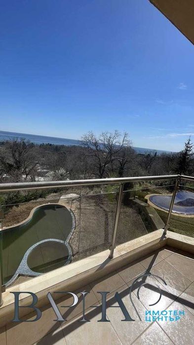 Двустаен апартамент с МОРСКА панорама!