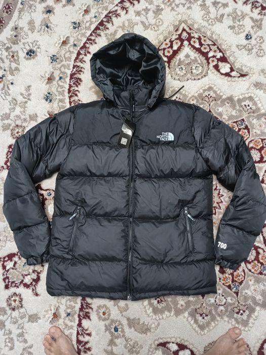 Vând geaca The North Face