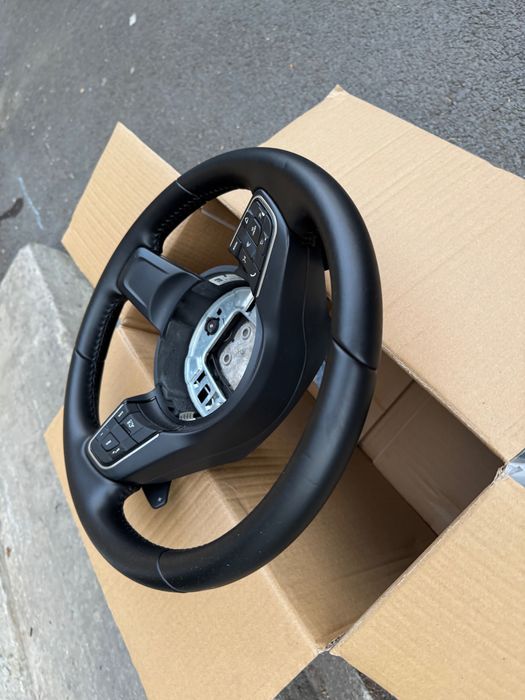 Volan piele cu comenzi si padele Jaguar XE F-PACE