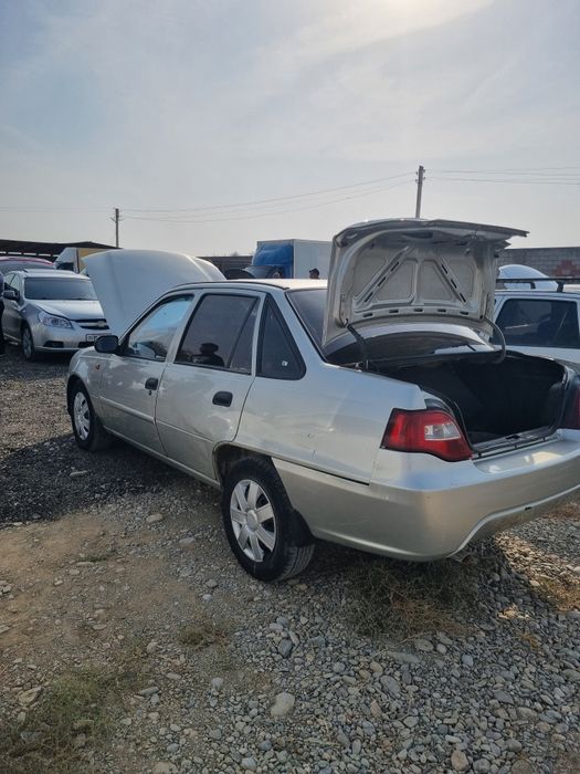 Nexia 2 sotiladi 2009