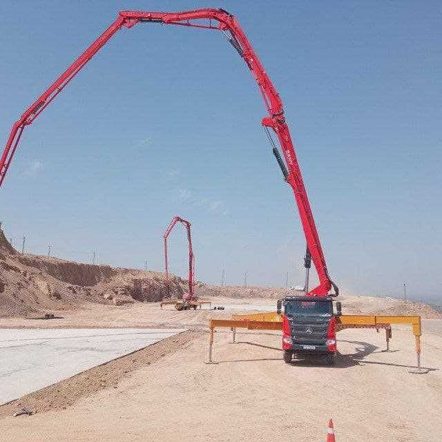 Betonanasos. Avtobetonanasos xizmati Услуги Бетононасоса 49м 56м 65м