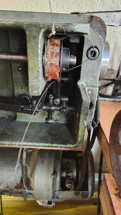 vînd sau dezmebrez mașină de cusut cugir