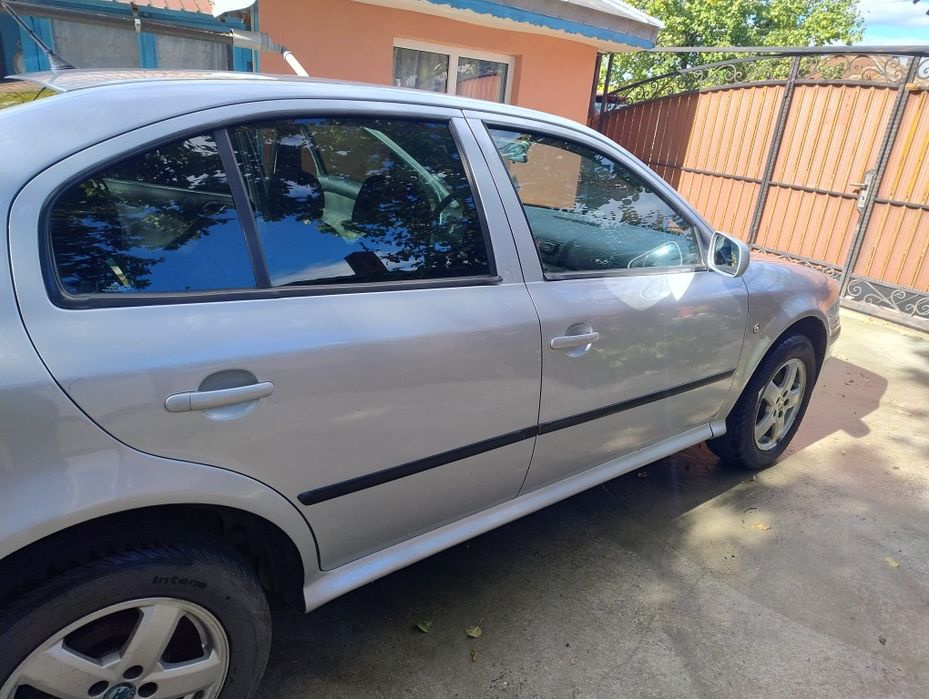 Octavia Tour,1,9 AXR