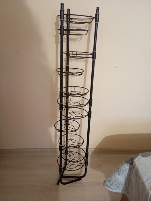 Цветарник за 11 саксии