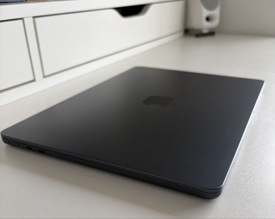 MacBook Air M2 13.6” 8GB RAM 256GB SSD