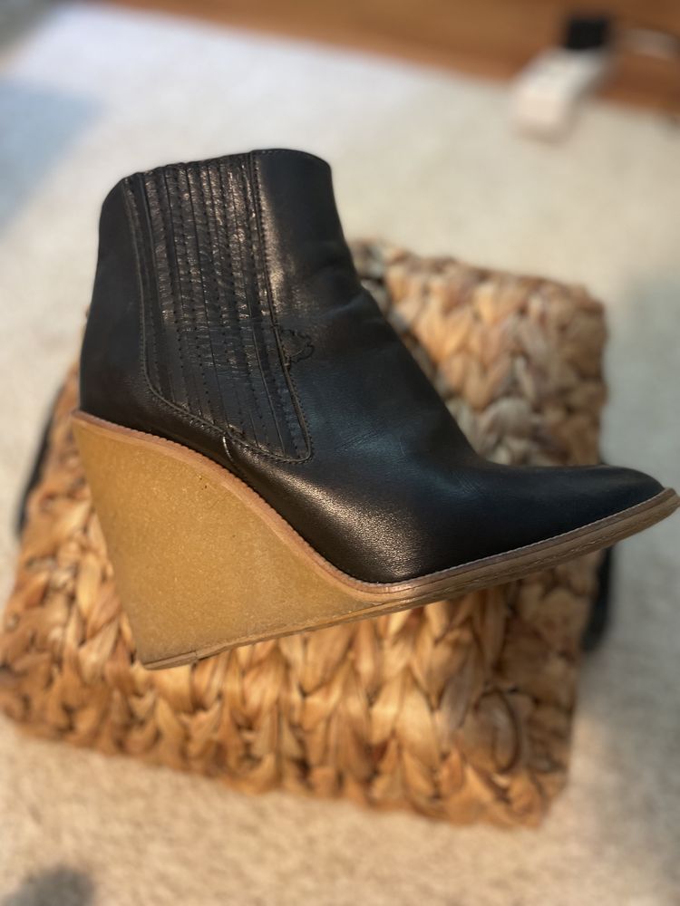 Ghete/ Botine Zara, 37