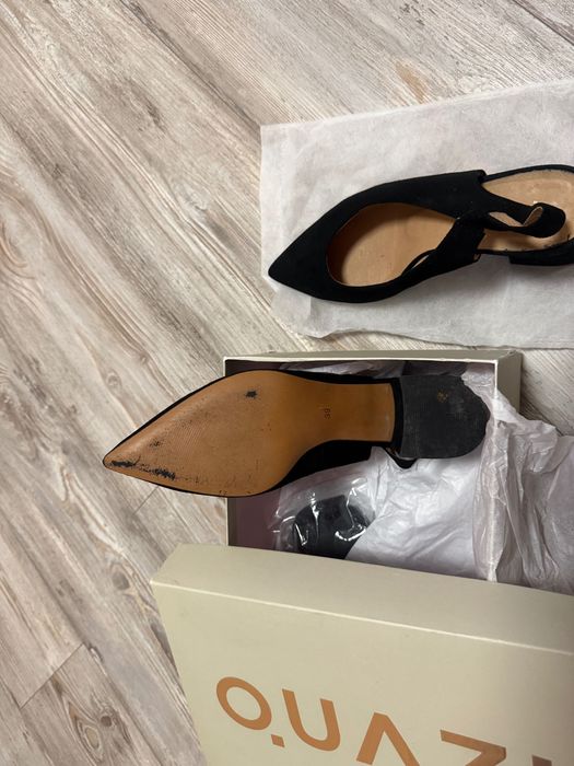 Черни обувки от естествен велур