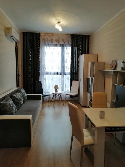 Двустаен, под наем,к-с Перла, ж.к Зорница