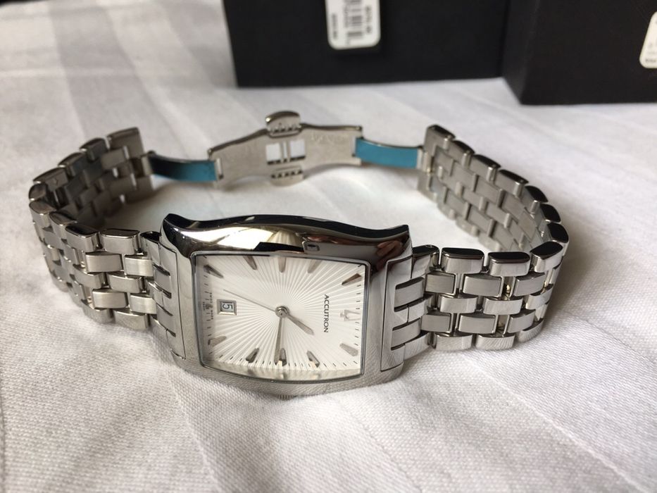 Ceas unisex Accutron (Bulova produs in Elveția), quartz, NOU!!!