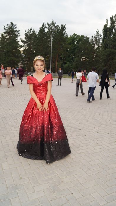 Платье  нарядное для фотосесси