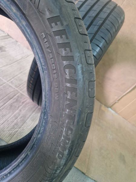 2 Goodyear R17 215/55
летни гуми DOT3520