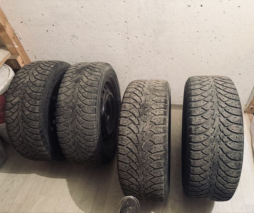 продам зимние шины