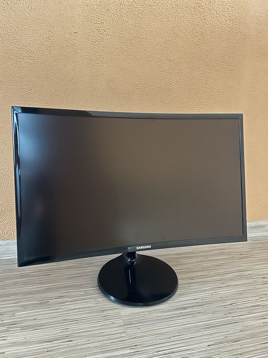 Vand Essential Monitor S3 S36GD FHD LS24D360GAUXEN