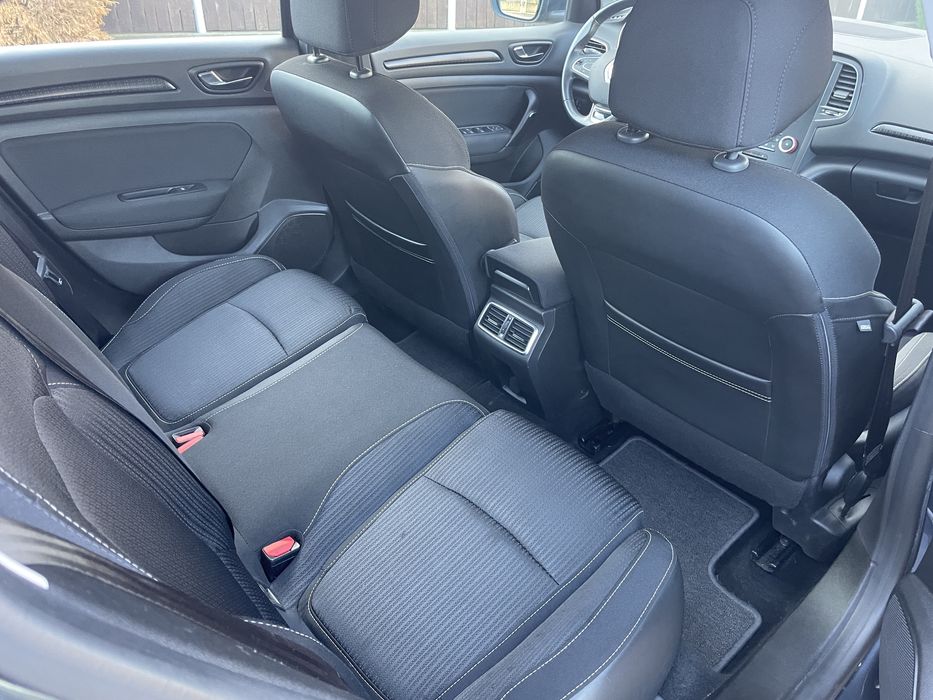 Renault Megame IV  automat EDC 1,5DCI  110CP