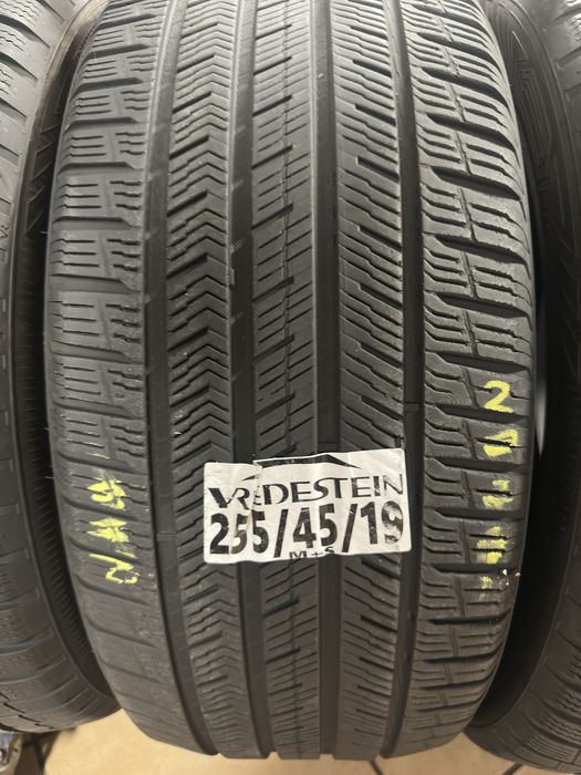 255/45/19 verdestain  2022/2024 allsezon