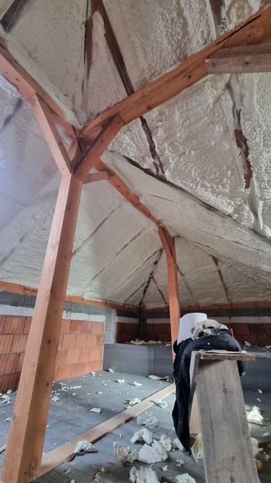 Izolatii cu Spuma Poliuretanica izolatii termice